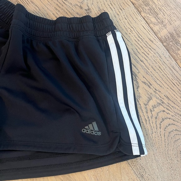 Adidas Primegreen Aeroready Shorts Striped Black Women Medium Gym Lounge Sport - Picture 3 of 7